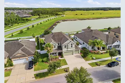 10645 Mistflower Lane, Tampa, FL 33647 - Photo 4
