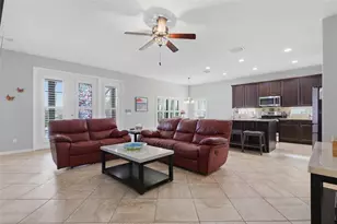 10645 Mistflower Ln, Tampa, FL 33647 - Photo 14