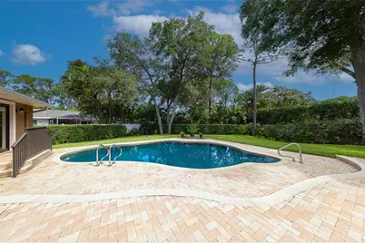 2943 Whisper Lane N, Clearwater, FL 33762 - Photo 4