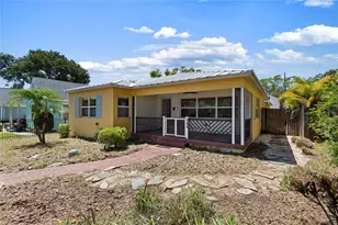144 30th Ave NE, Saint Petersburg, FL 33704 - Photo 2