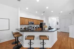 11516 Bellamar St, Tampa, FL 33637 - Photo 10