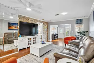 3259 Hilary Cir, Palm Harbor, FL 34684 - Photo 4