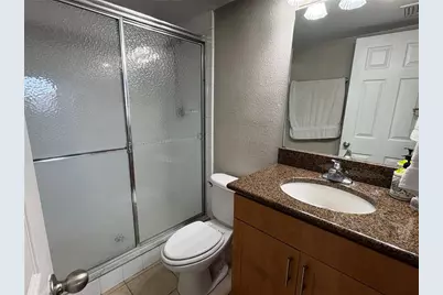 5582 Baywater Drive, Tampa, FL 33615 - Photo 14