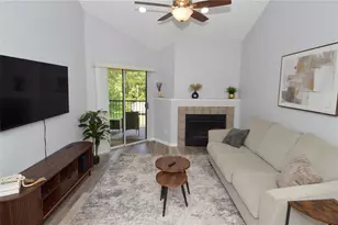 8754 Mallard Reserve Dr, Tampa, FL 33614 - Photo 18