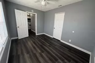 4619 13th Ave S, Saint Petersburg, FL 33711 - Photo 6