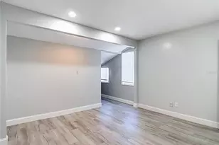 8725 Bay Pointe Dr, Tampa, FL 33615 - Photo 28