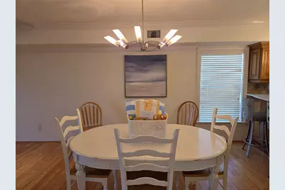 11820 Capri Circle S, Treasure Island, FL 33706 - Photo 10