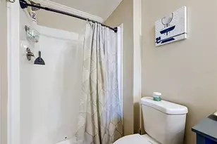 10485 Holiday Shores Dr, Largo, FL 33773 - Photo 18