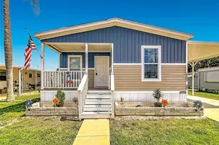 10485 Holiday Shores Dr, Largo, FL 33773 - Photo 32