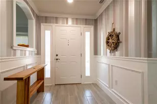 6908 Arbor Oaks Cir, Bradenton, FL 34209 - Photo 4