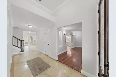 3322 Schefflera Road, Tampa, FL 33618 - Photo 4