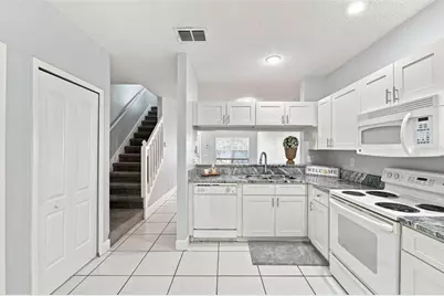 29924 Playa Del Rey Lane, Wesley Chapel, FL 33543 - Photo 4