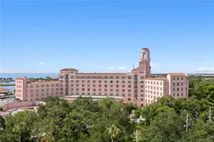 700 Beach Dr NE, Saint Petersburg, FL 33701 - Photo 10
