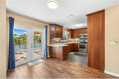 914 Carlton Road, Tarpon Springs, FL 34689 - Photo 16