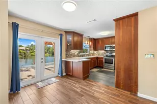 914 Carlton Rd, Tarpon Springs, FL 34689 - Photo 16