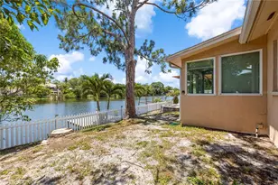 914 Carlton Rd, Tarpon Springs, FL 34689 - Photo 34