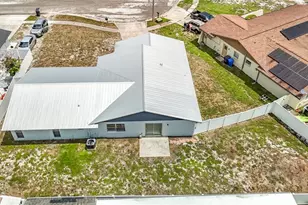 740 Caliente Dr, Brandon, FL 33511 - Photo 44