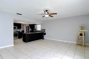 740 Caliente Dr, Brandon, FL 33511 - Photo 16
