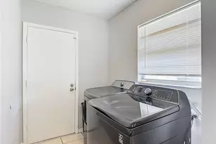 740 Caliente Dr, Brandon, FL 33511 - Photo 40