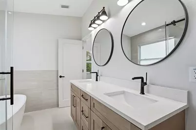 31848 Hedgerow Drive, Wesley Chapel, FL 33543 - Photo 40
