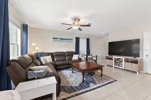 14452 English Lavender Dr, Wimauma, FL 33598 - Photo 8