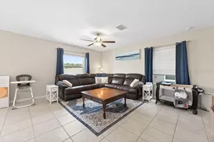 14452 English Lavender Dr, Wimauma, FL 33598 - Photo 6