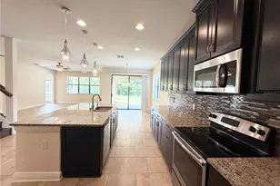 19522 Whispering Brook Dr, Tampa, FL 33647 - Photo 8