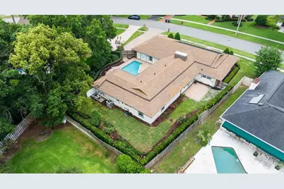 13325 Golf Crest Circle, Tampa, FL 33618 - Photo 66