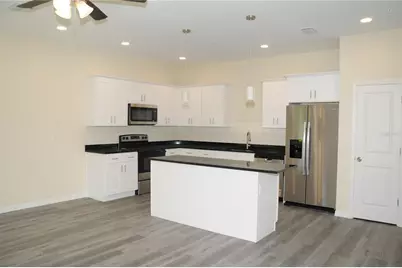 4343 Cambio Gardens Court, Tampa, FL 33610 - Photo 8
