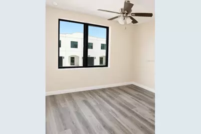4343 Cambio Gardens Court, Tampa, FL 33610 - Photo 24
