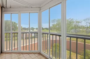 14510 Alejo Ct, Seminole, FL 33776 - Photo 18