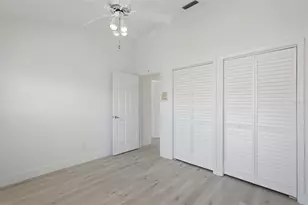 14510 Alejo Ct, Seminole, FL 33776 - Photo 28