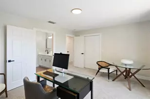 2504 W Tennessee Ave, Tampa, FL 33629 - Photo 22