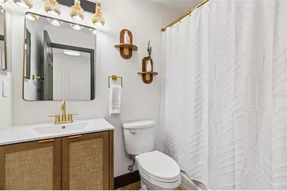 504 Wheaton Trent Place, Tampa, FL 33619 - Photo 24