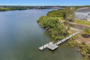 504 Wheaton Trent Pl, Tampa, FL 33619 - Photo 40
