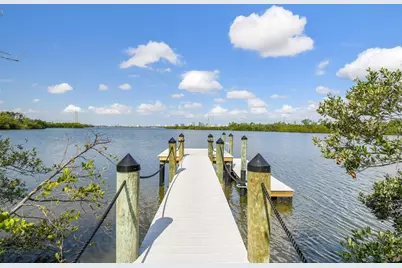 504 Wheaton Trent Place, Tampa, FL 33619 - Photo 34