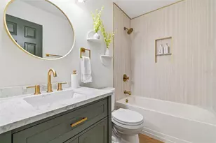 504 Wheaton Trent Pl, Tampa, FL 33619 - Photo 20