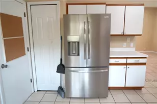 4304 Barret Ave, Plant City, FL 33566 - Photo 8