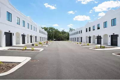 4341 Cambio Gardens Court, Tampa, FL 33610 - Photo 4