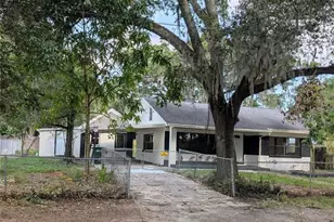 8206 N 19th St, Tampa, FL 33604 - Photo 2