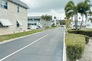 5357 81st St N, Saint Petersburg, FL 33709 - Photo 28