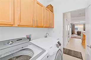 31415 Bridgegate Dr, Wesley Chapel, FL 33545 - Photo 30