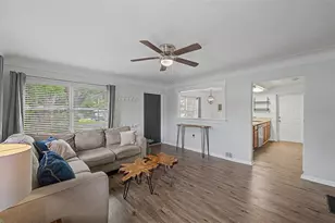 4738 9th St, Zephyrhills, FL 33542 - Photo 6