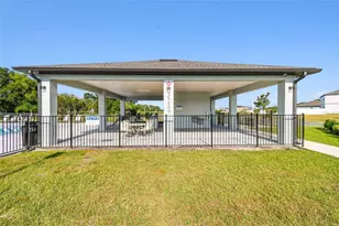 35271 Crescent Creek Dr, Zephyrhills, FL 33541 - Photo 60