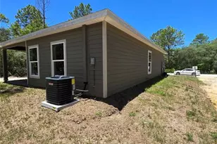 18082 Parakeet Rd, Weeki Wachee, FL 34614 - Photo 2