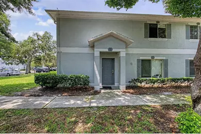 7434 E Bank Drive, Tampa, FL 33617 - Photo 2