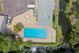 7434 E Bank Dr, Tampa, FL 33617 - Photo 34