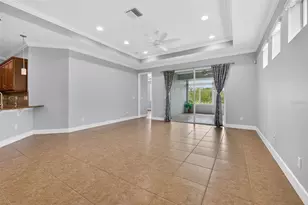 712 Chipper Dr, Sun City Center, FL 33573 - Photo 4