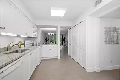 521 Bayport Way #521, Longboat Key, FL 34228 - Photo 12