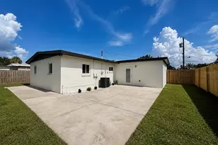4112 Ohio Ave, Tampa, FL 33616 - Photo 16